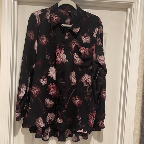 Simply Vera Vera Wang Black Floral Blouse Sz XL - Picture 2 of 8